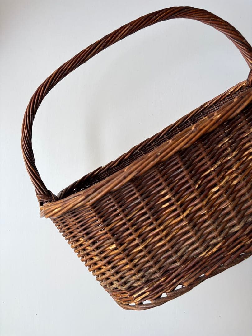 【蚤の市購入】希少！特大バスケット あけび/柳/ラタン/暮らしの道具 楕円籠
