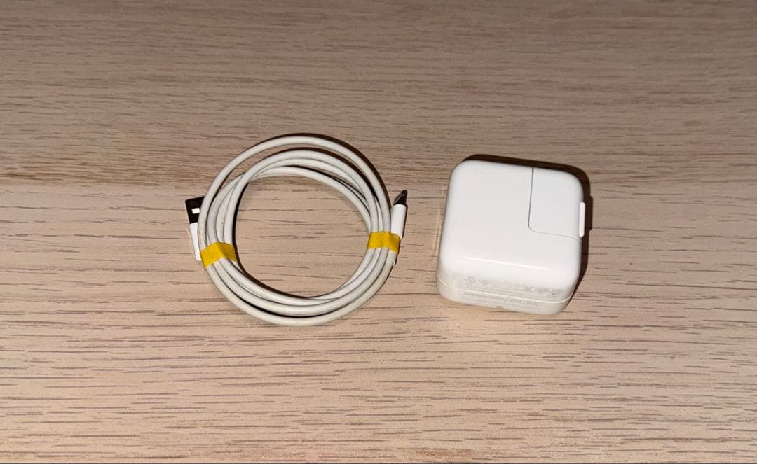 ipad 7世代 32GB logicoolキーボード付きケース付き