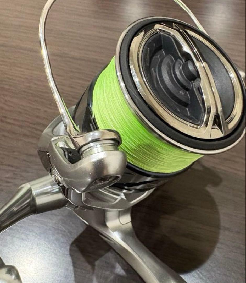 シマノ 23 ストラディック2500SHG