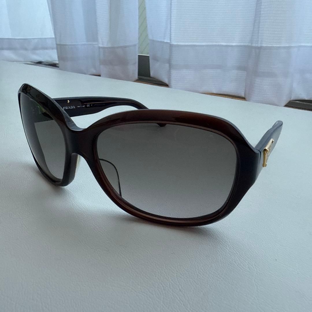 美品　PRADA プラダ　サングラス　ベッコウ　三角ロゴプレート