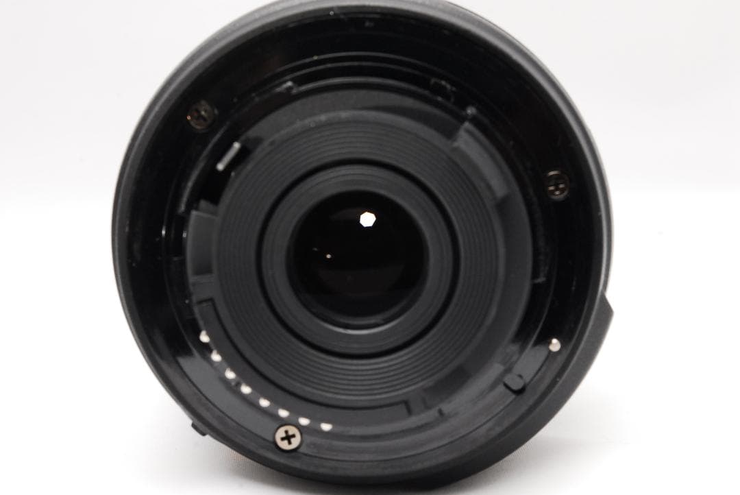 Nikon D5500 S数新品級 デジタル一眼レフ 18-55mmレンズ付き