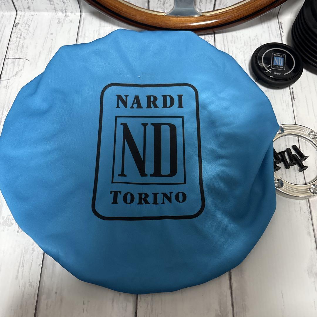 NARDI ナルディ　クラシック　ウッド　36Φ 正規品　ステアリングボス