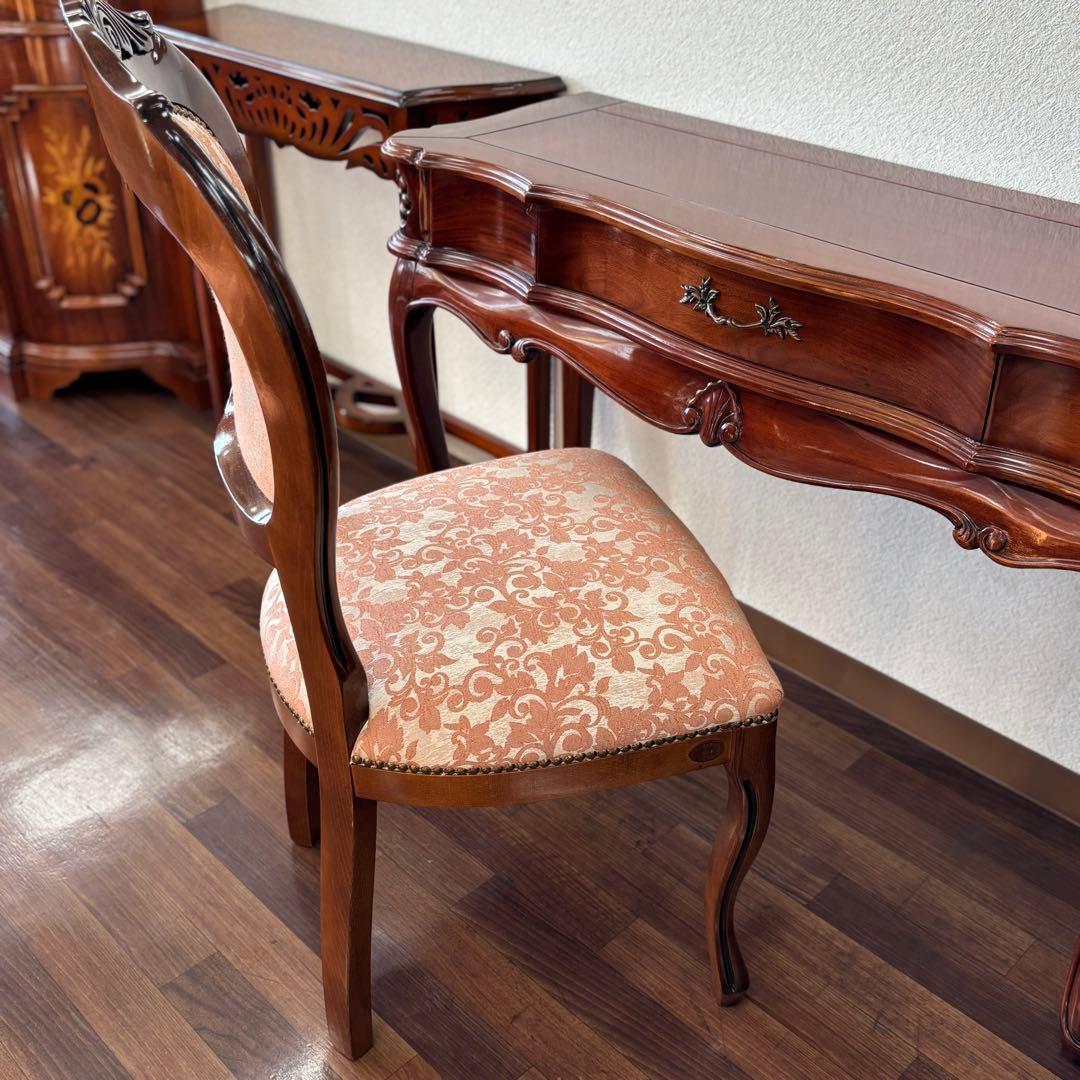 イタリア製クラシックスタイル ダイニングチェア ピンク