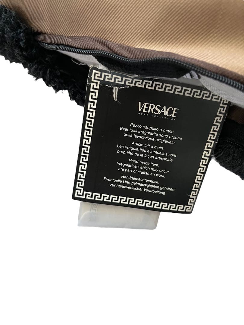 ヴェルサーチ シルク クッション タグ付き