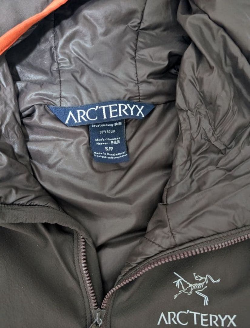 アークテリクス　アトムLTフーディー　サイズS