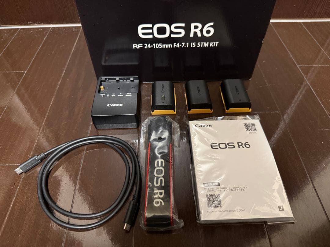 EOS R6レンズキット / RF24-105mm F4-7.1 IS STM
