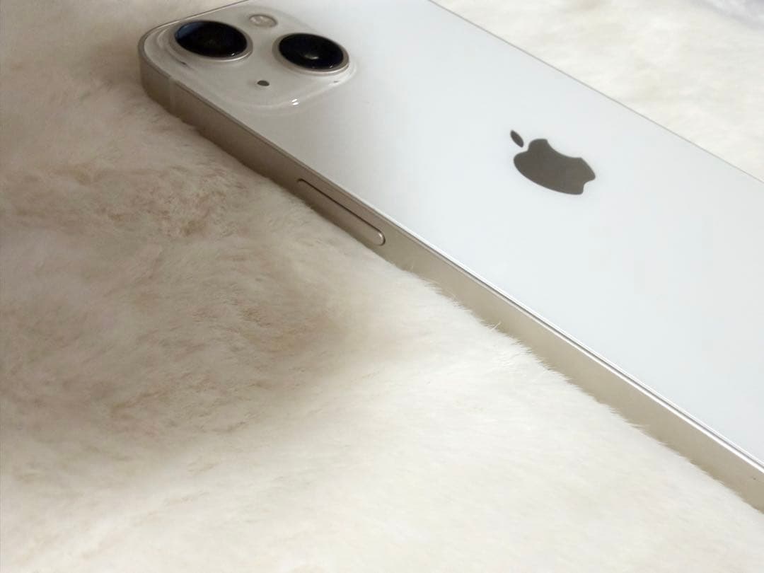 美品！iPhone13 SIMフリー即発送！