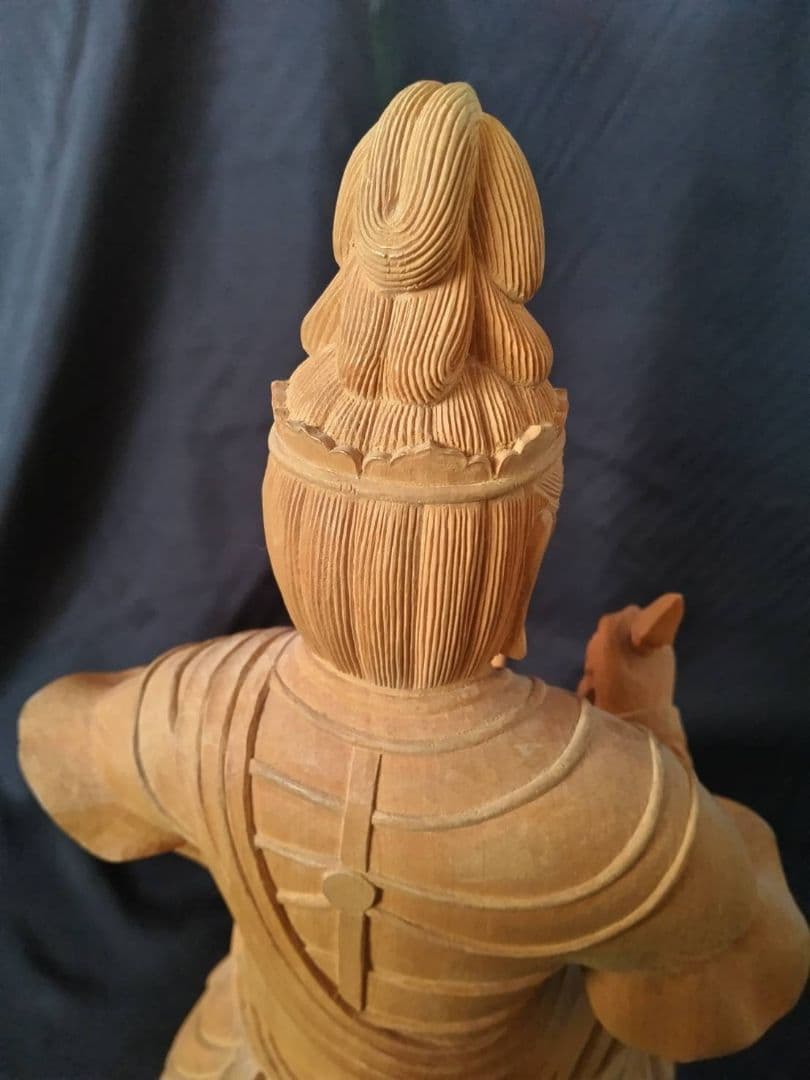 普賢菩薩　木彫り