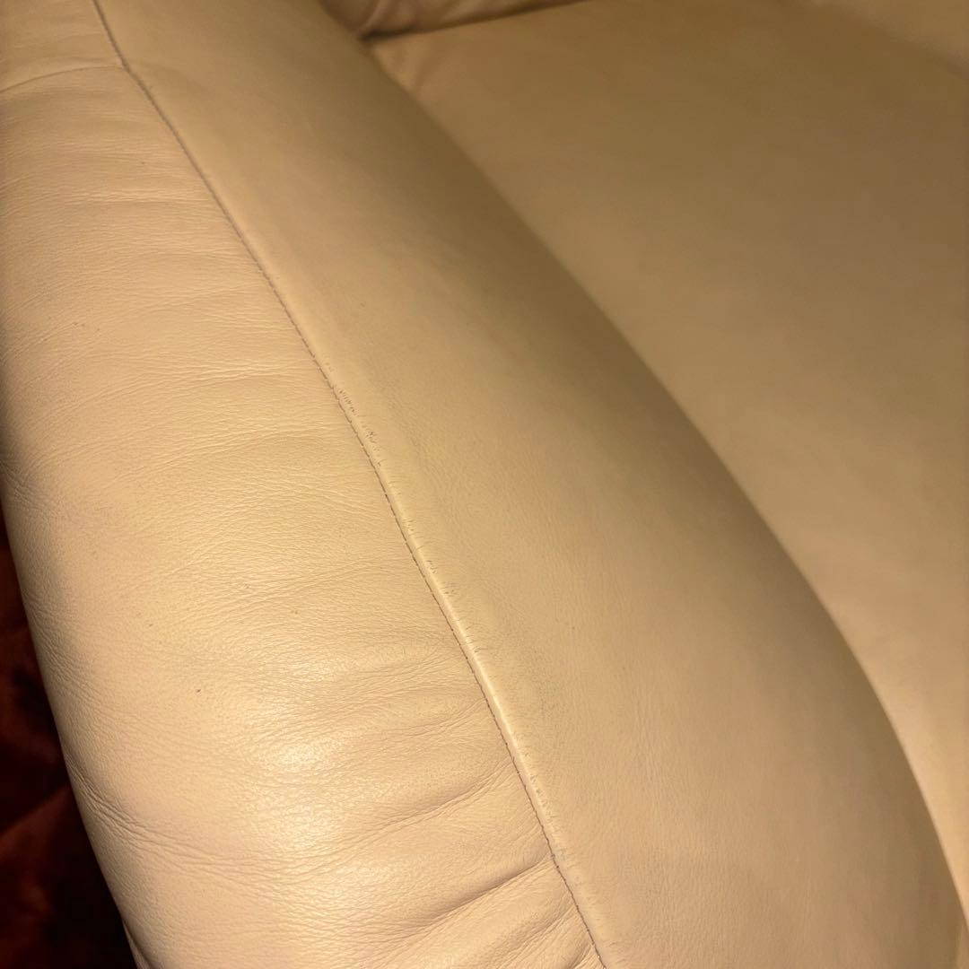 カリモク 本革張回転ソファ ZT4757 M325 肘掛椅子 シングル 回転椅子