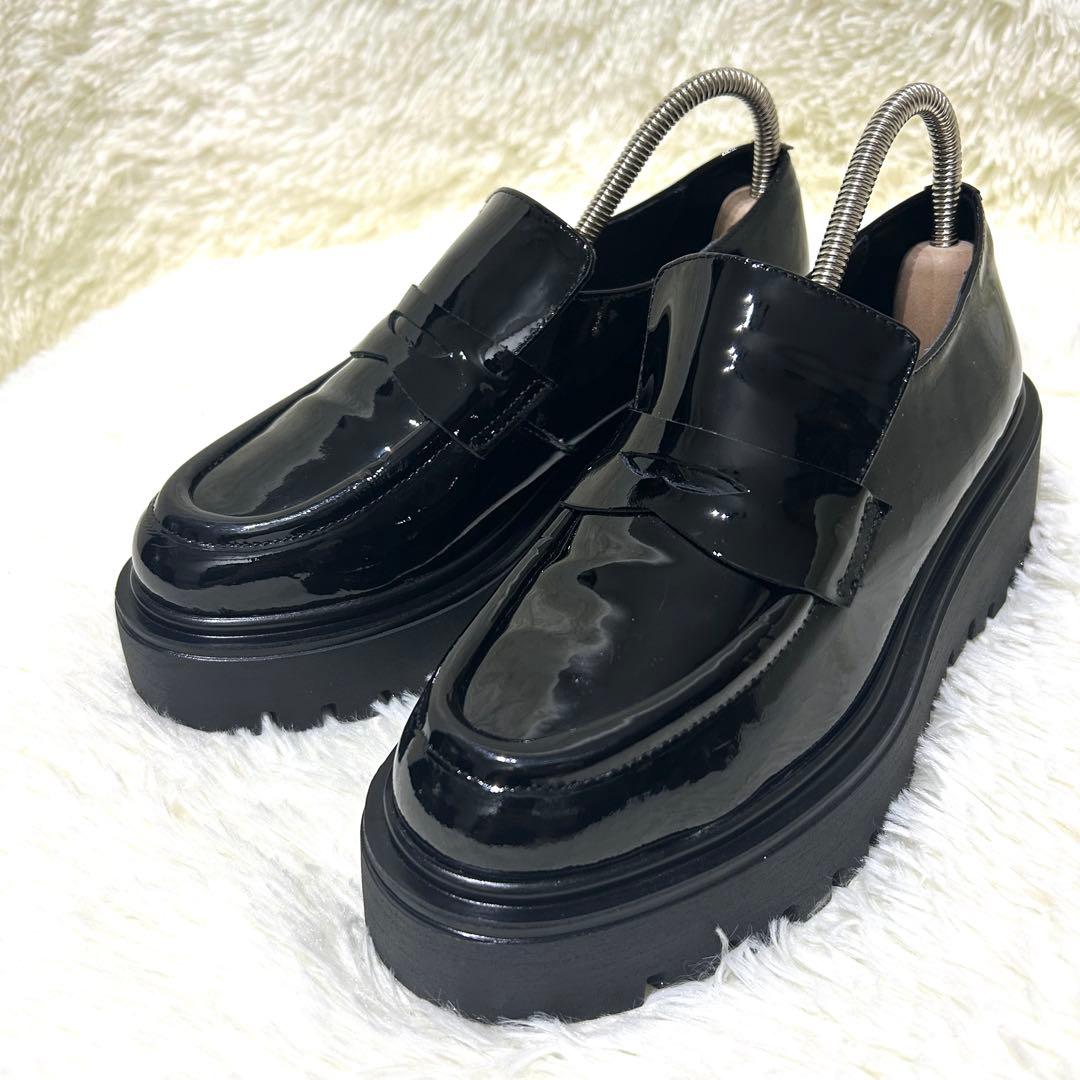 ほぼ新品✨コルソローマ CORSO ROMA 9 エナメル ローファー 厚底 黒