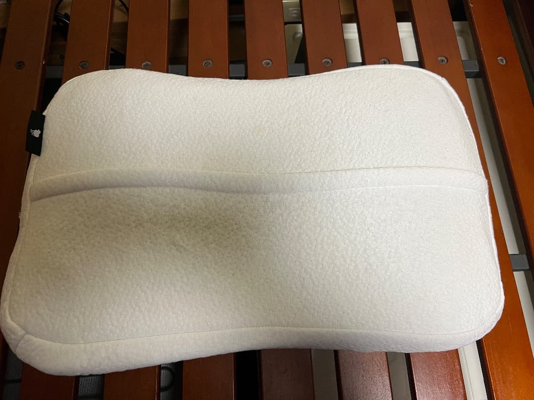 ヒツジのいらない枕（新・ハイブリッド3層構造)