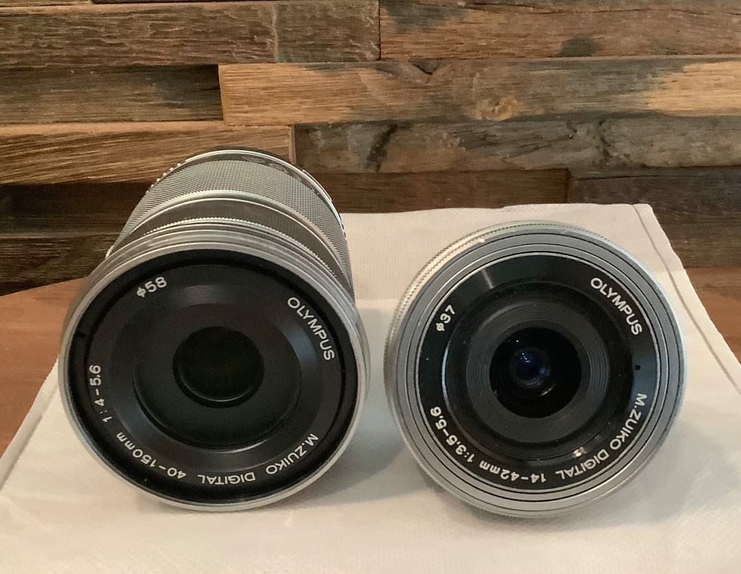 レンズ２本付き OLYMPUS PEN E-PL8 ブラウン ダブルズームキット