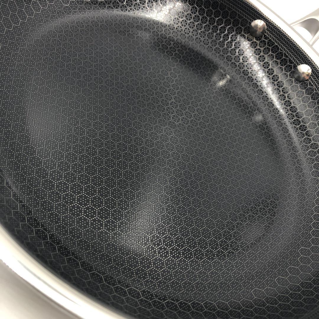 HexClad ハイブリッド フライパン 26cm 蓋付き/Y32582-P1