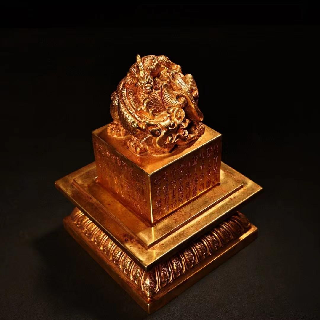 中国古美術・旧蔵鏨刻鎏金錾花の親子印鑑・純銅赤銅製・高浮彫・置物・書道具・文房具