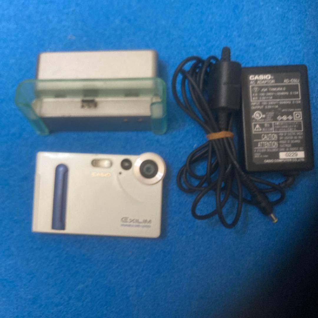 CASIO EXILIM デジタルカメラ 充電器・ドック付き