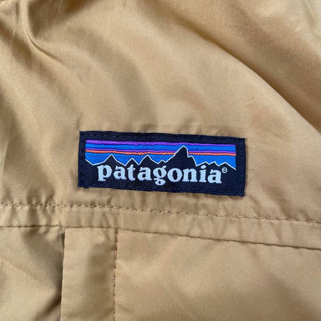 Patagonia パタゴニア ナイロンジャケット ロゴ ドローコード