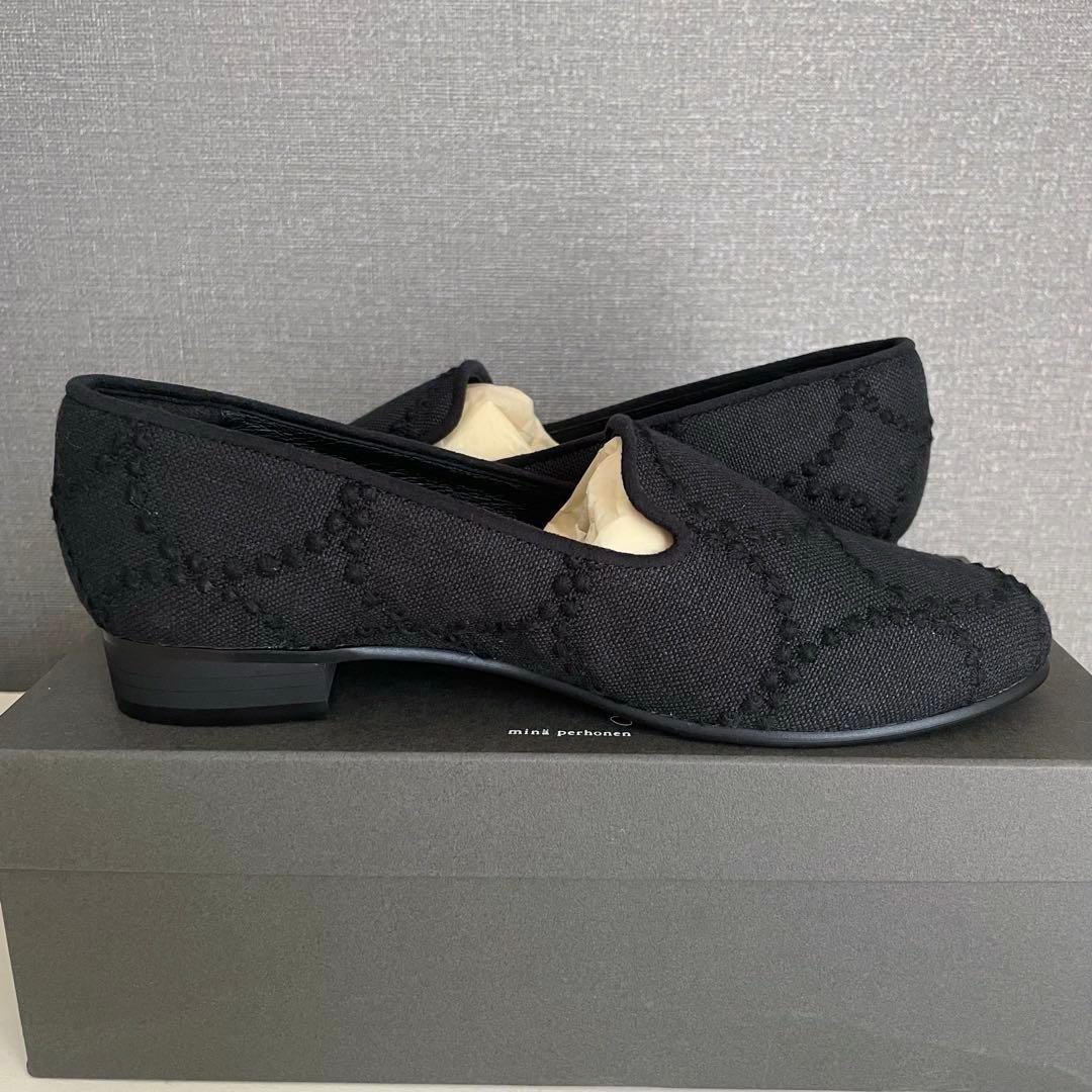 箱付き未使用✨ミナペルホネン kuu タンバリン ローファー オール黒 37