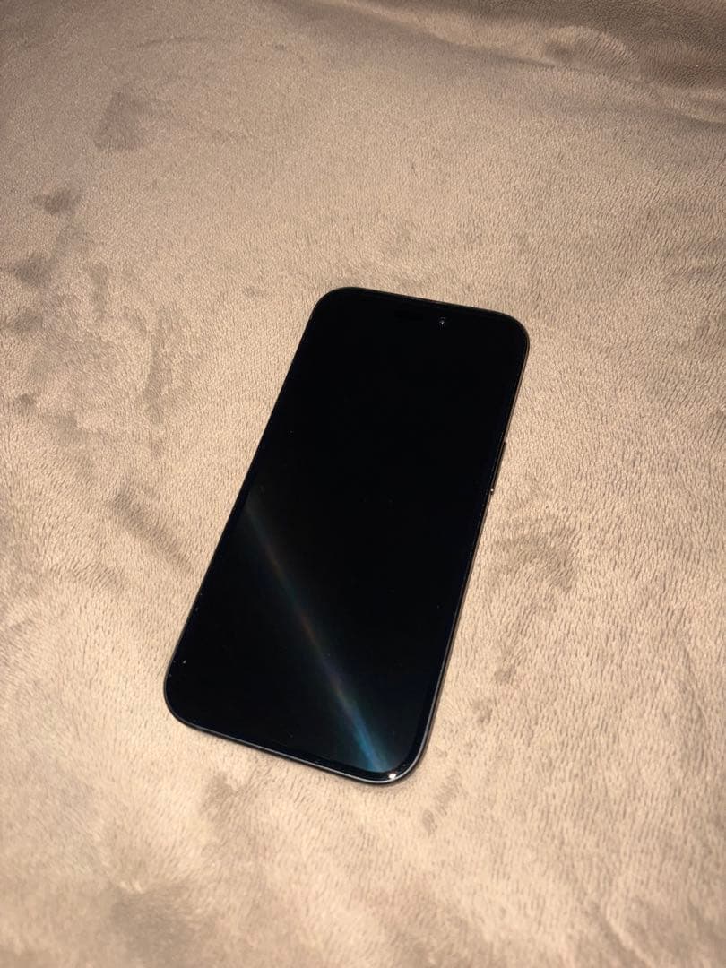 iPhone 15 128GBブラック 本体