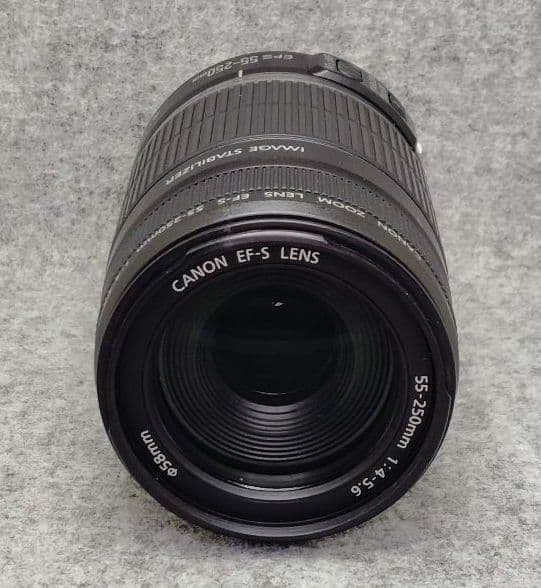 キヤノン　EF-S55-250mm F4-5.6 IS
