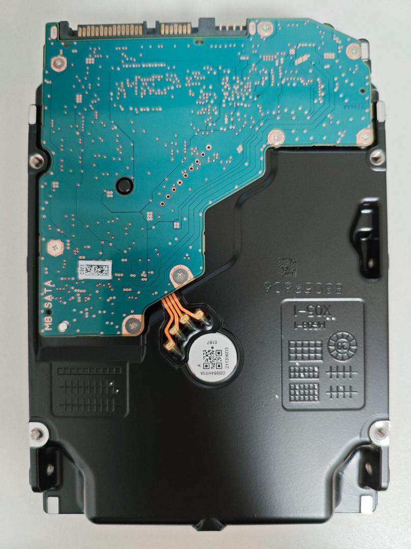 東芝 3.5インチ内蔵HDD 16TB 2台セット 健康状態:注意