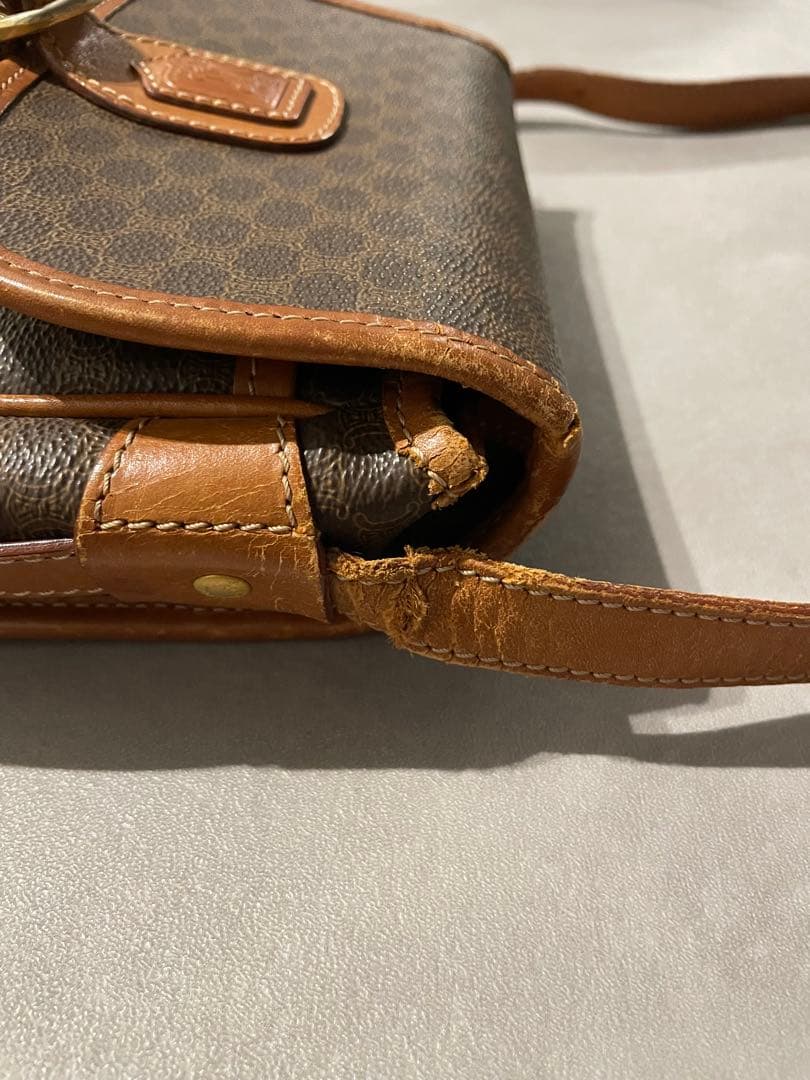 c*9様 CELINE マカダム トリオンフ ブラウンレザー ショルダーバッグ