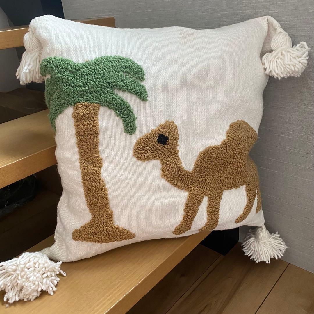 モロッコ　直輸入　キャメル　ヤシの木　クッションカバー　50/50cm