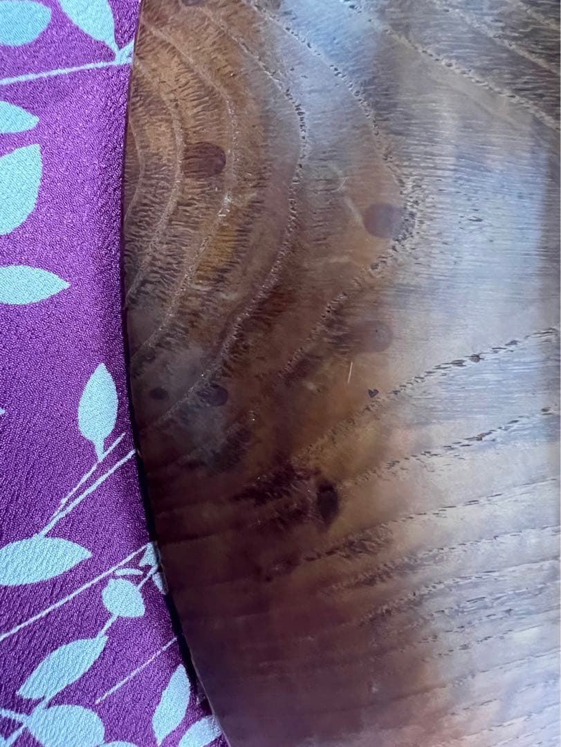 アンティーク雑貨　くり抜　脚付き丸盆(漆器、菓子器、トレー)