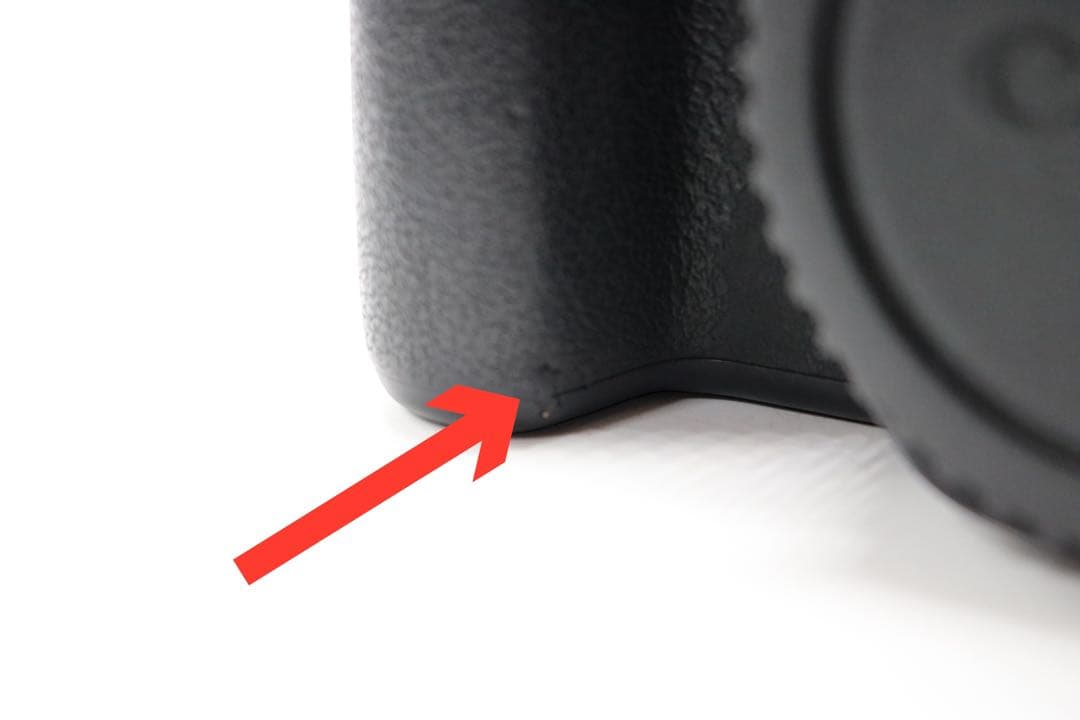 美品ですが少し訳アリ 【Canon EOS Kiss X9 ダブルレンズセット】