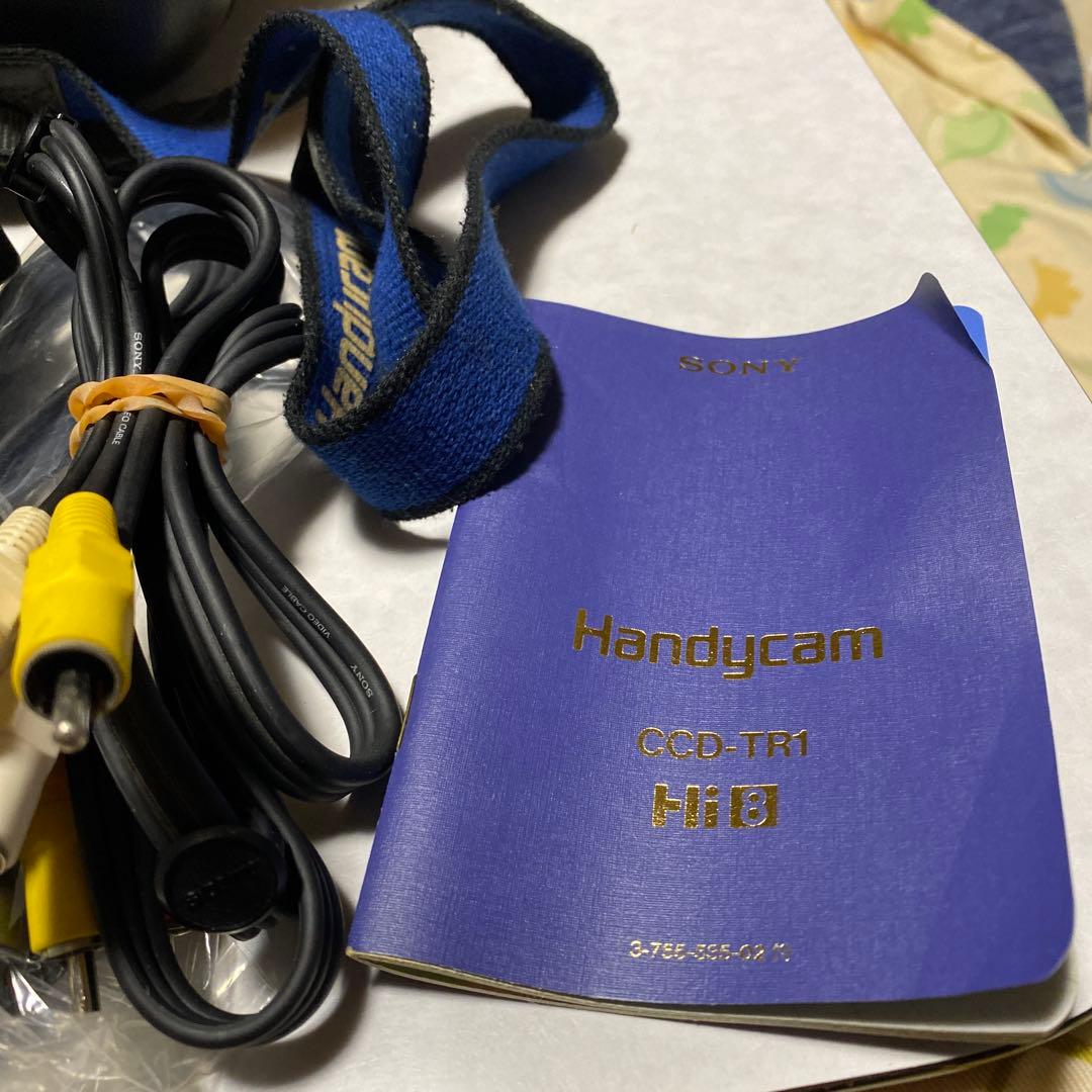 SONY VideoHi8 Handycam CCD-TR1 ⑦