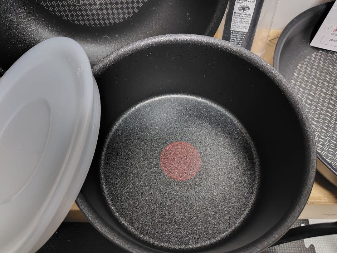 Tefal 鍋・フライパンセットIH対応