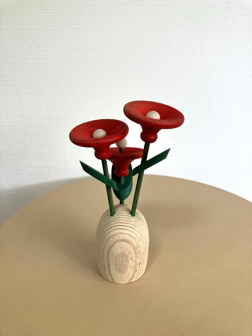 aarikka アーリッカ 3本の赤い花の寄せ植え　木製　オブジェ