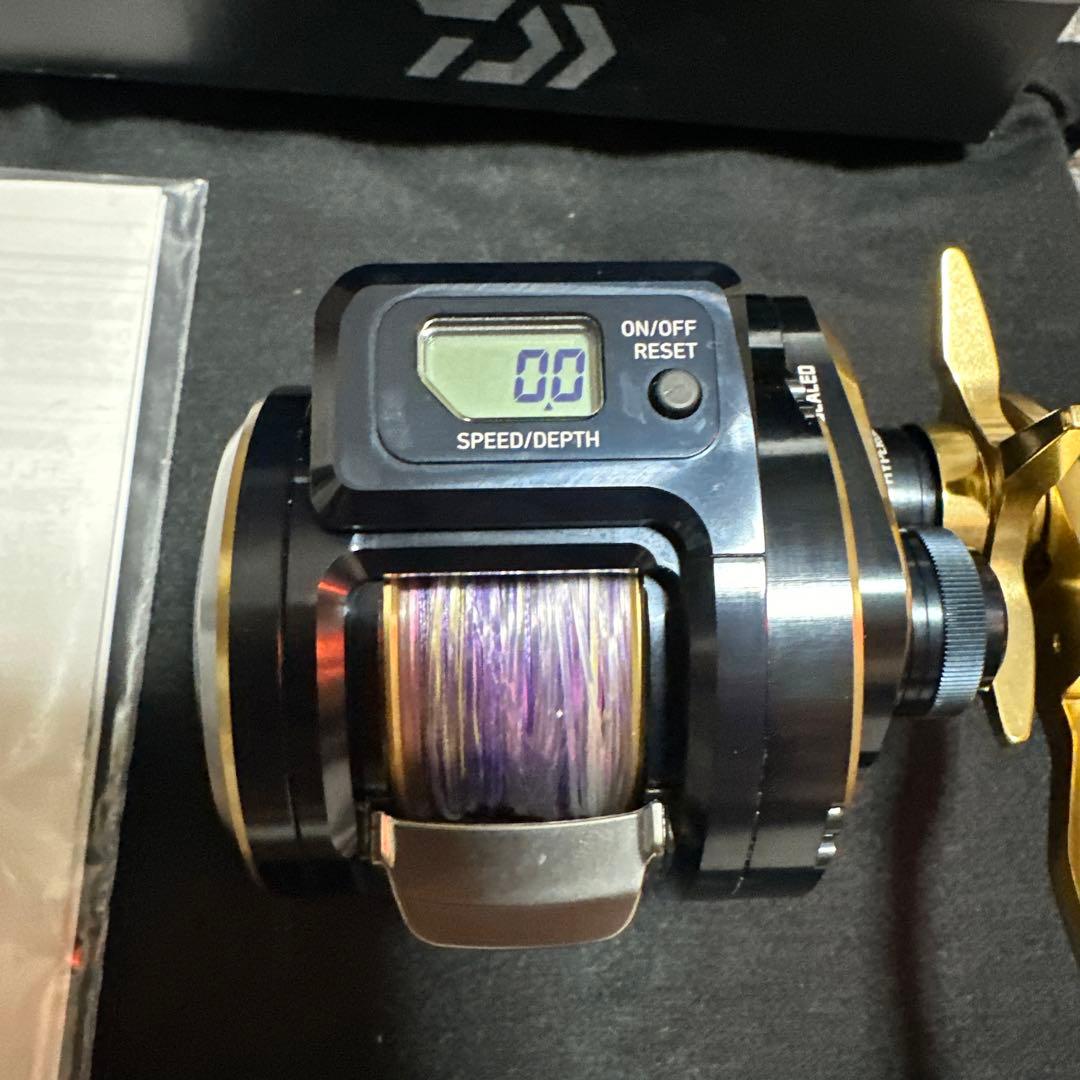 21 SALTIGA IC 300H-SJ 右ハンドル DAIWA