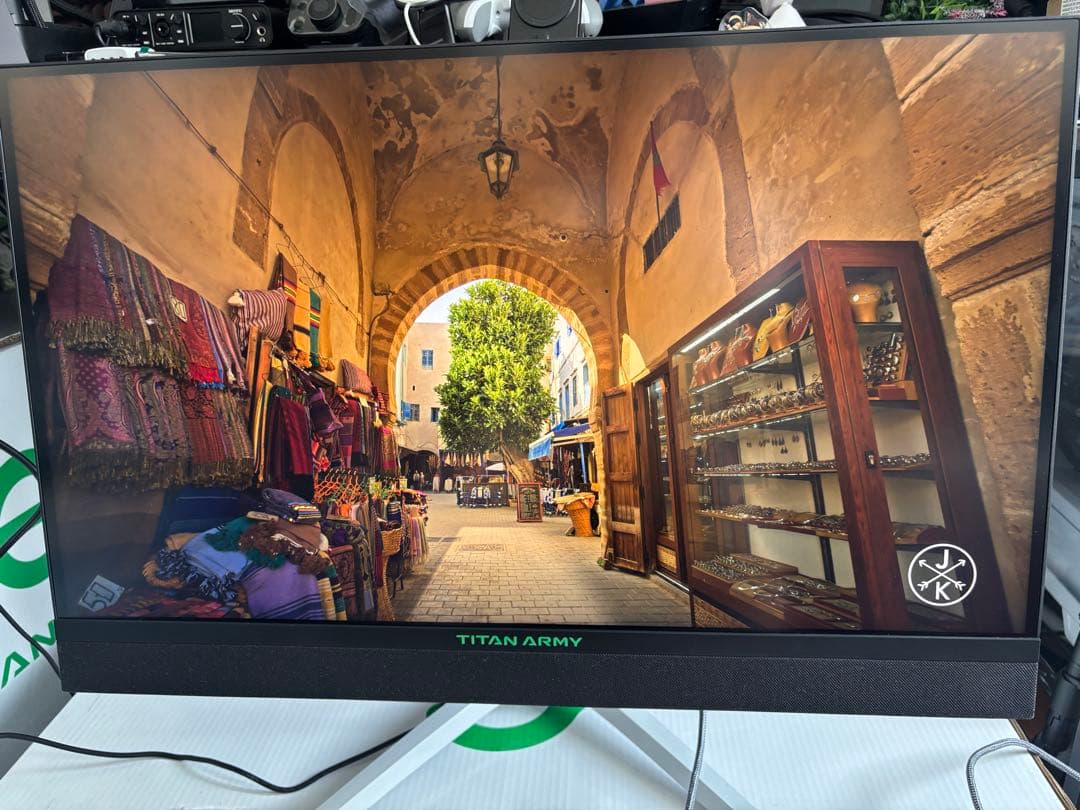 ディスプレイ・モニター本体 TITAN ARMY M27E6V-PRO
