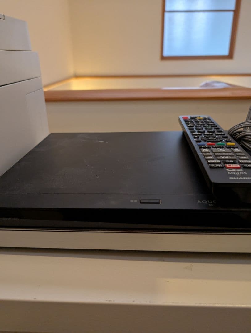 SHARP ブルーレイレコーダー　BD-UT2100