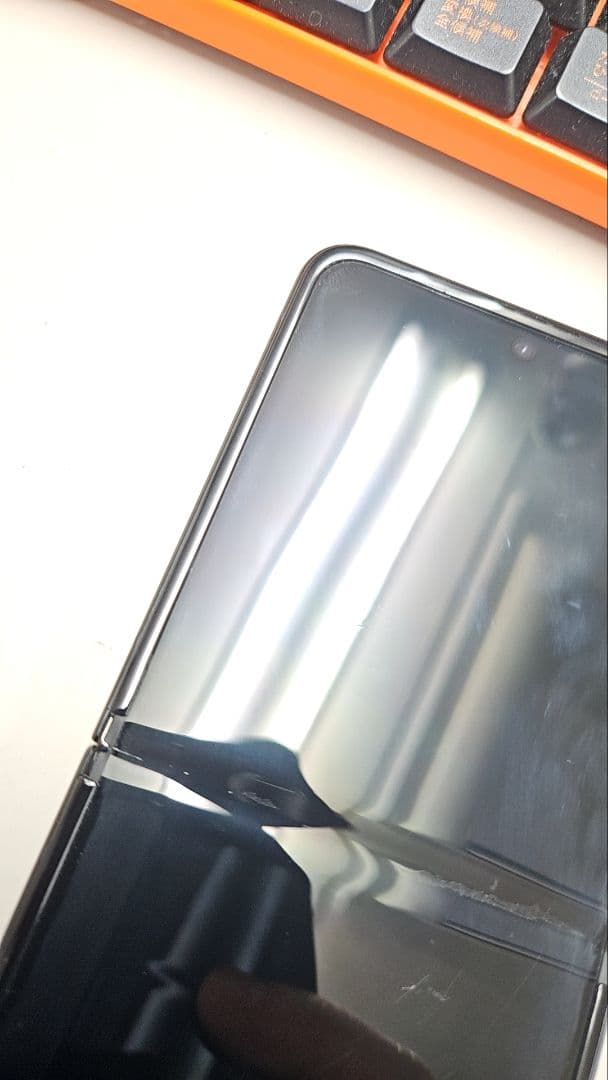 【au版】Galaxy Z Flip 3 5G SCG12 ファントムブラック