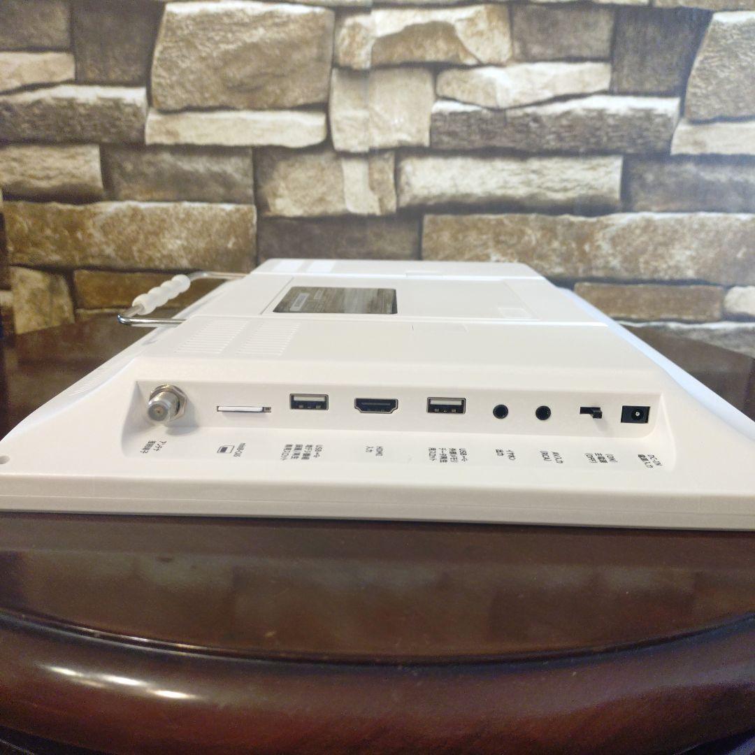 OVER TIME 17インチ ポータブルテレビ 別売りのテレビ接続ケーブル付き