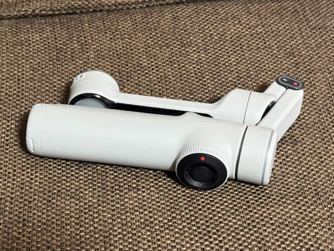 Insta360 Flow 2 Pro ストーングレー(磁気マウント付き)