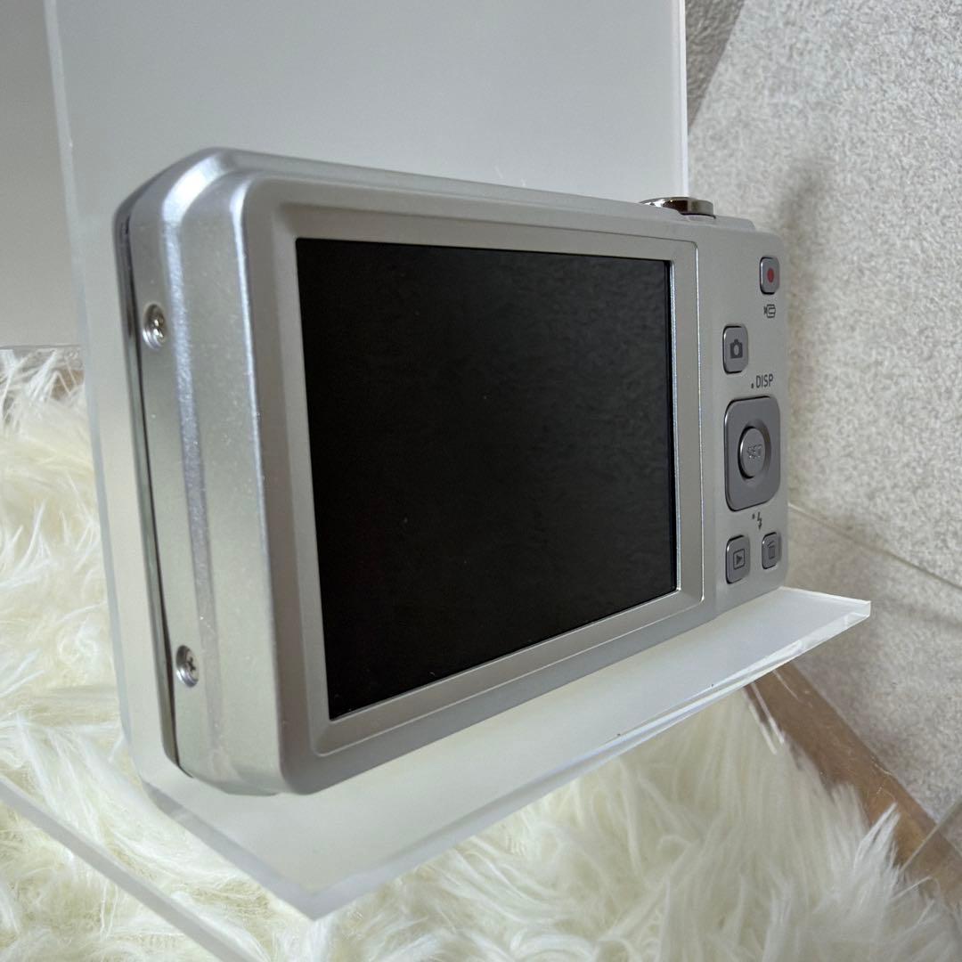 【ほぼ未使用&完品】CASIO EX-Z28 16.1メガピクセル ブラック