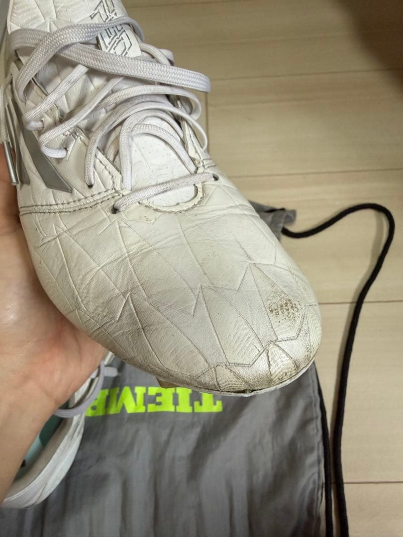 アディゼロ4　F50 レザー　FG 復刻　26cm