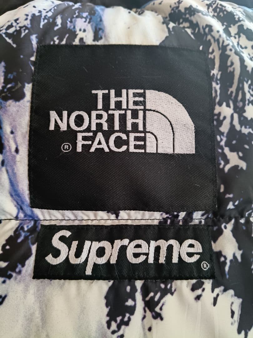 Supremeノースフェイス バルトロ 雪山　Mサイズ