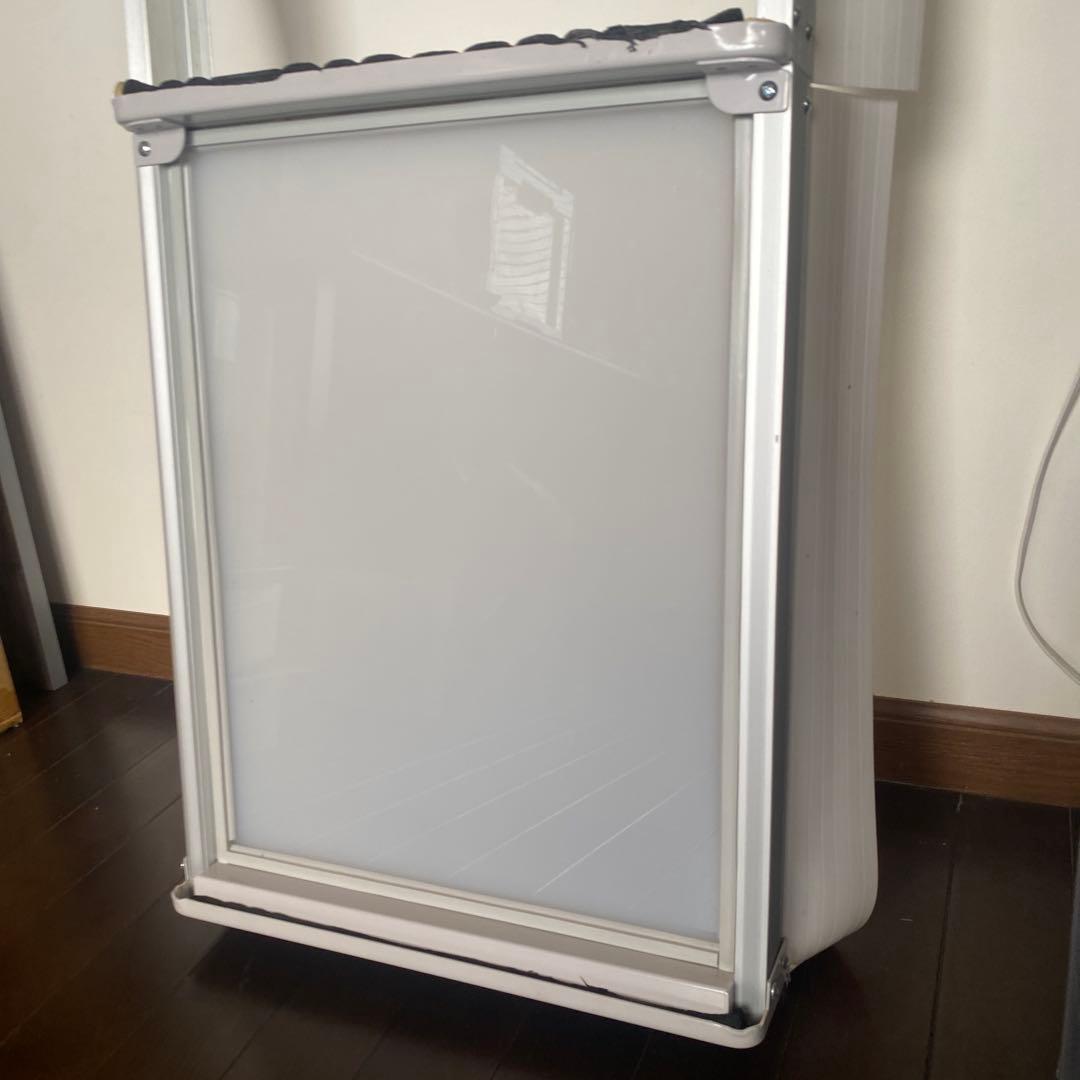 【中古】コイズミ ウインドウエアコン 2018年製　1900mm対応延長枠付き