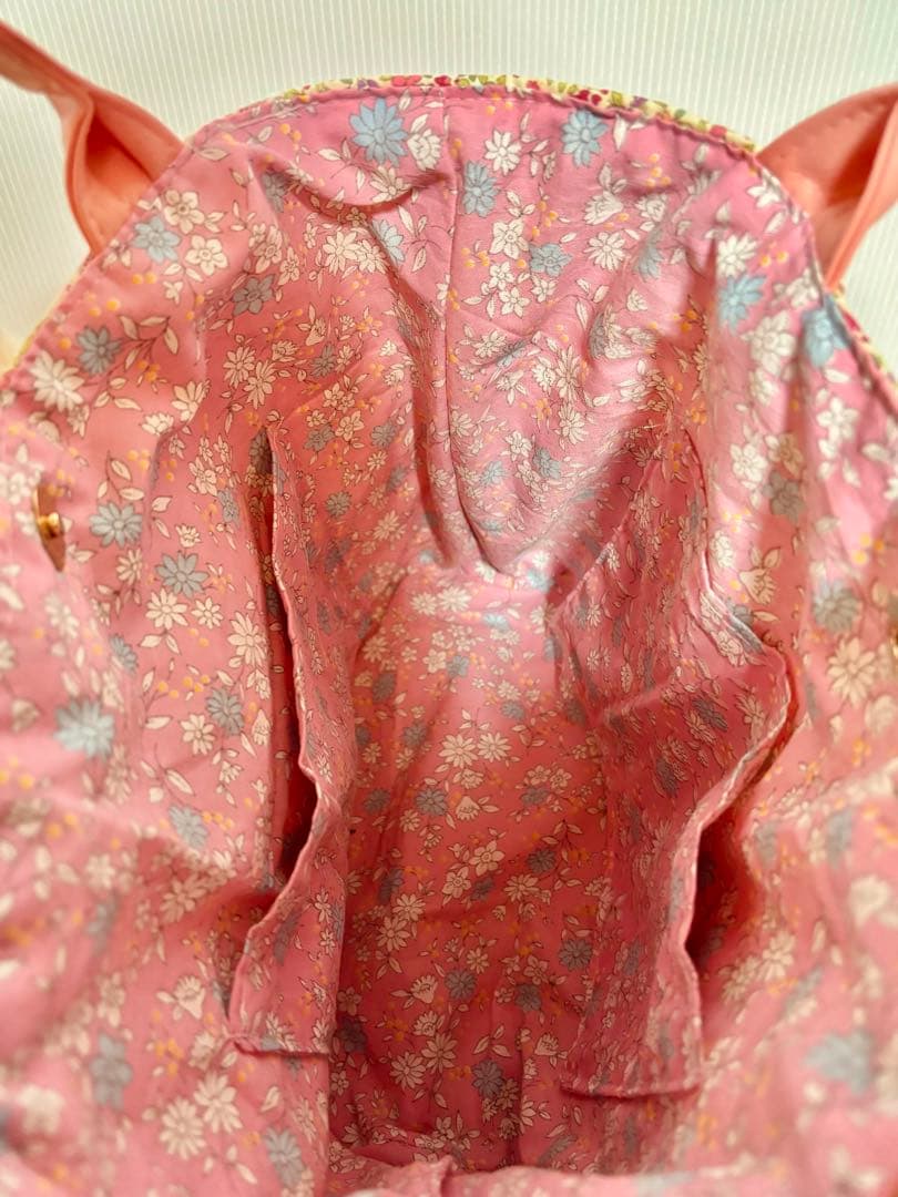 ❤️専用になります❤️コヤンイサムチョン　刺繍リボンパッチワーク トートバッグ