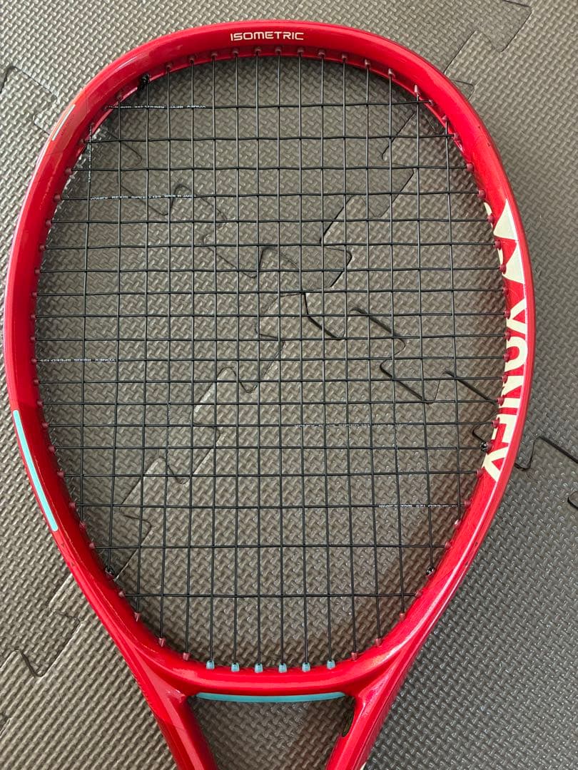 【ほぼ新品】YONEX vcore 100 2026 G2