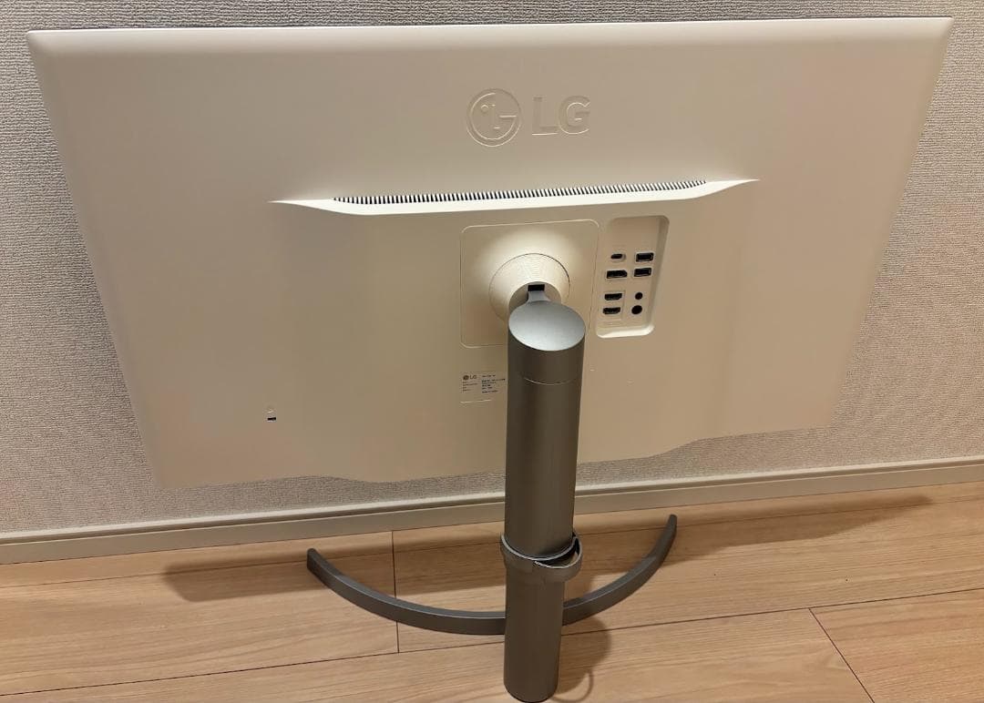 LG 4K対応 31.5インチモニター 32UL750-W