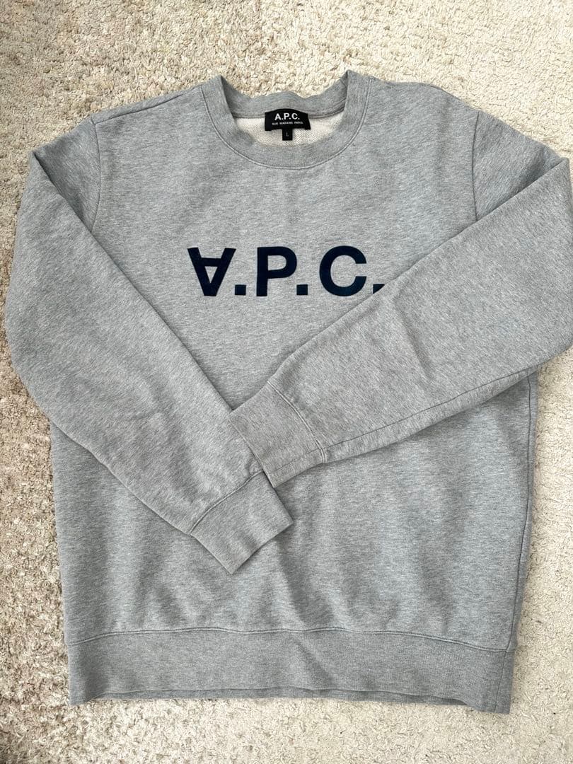 A.P.C. グレー トレーナー Lサイズ