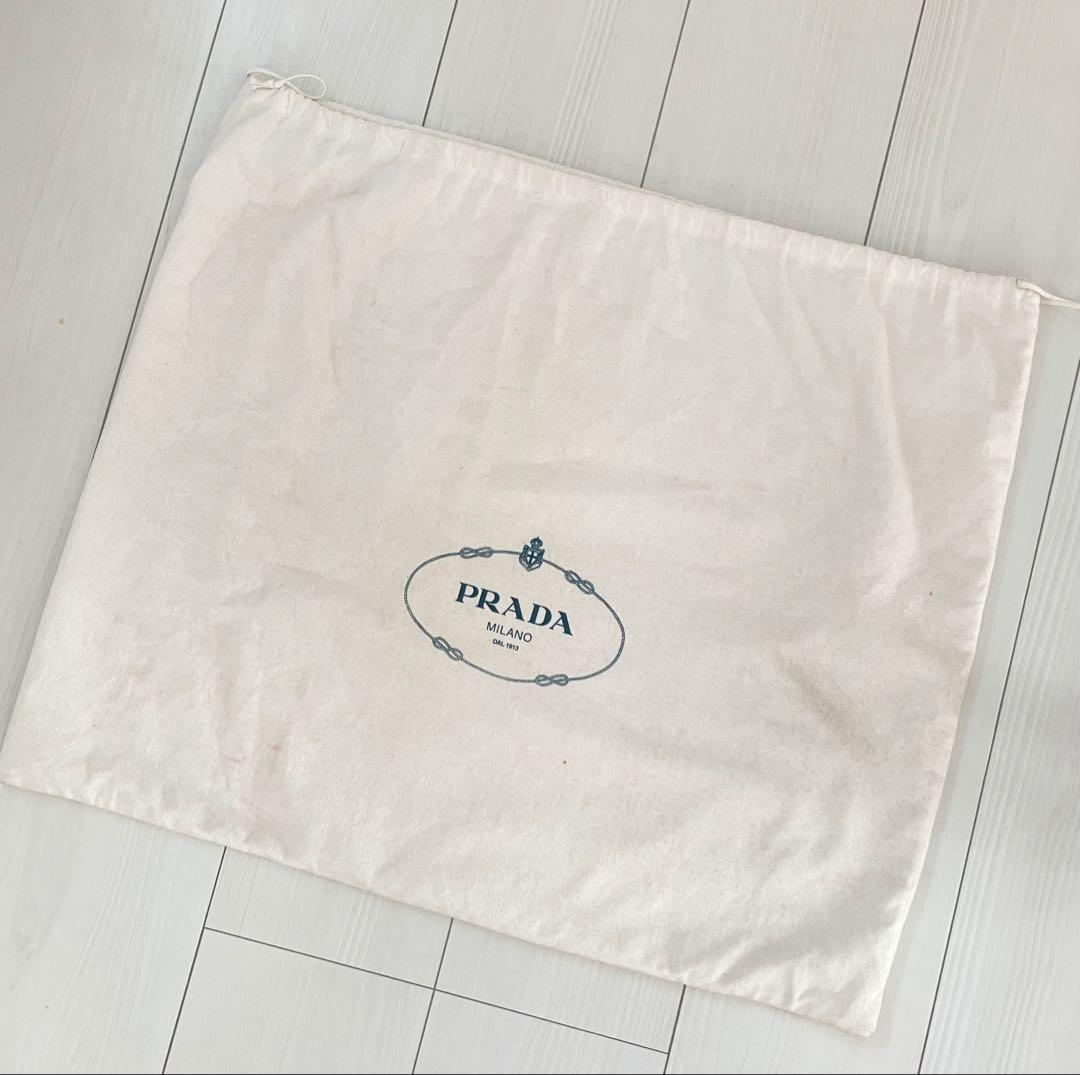 Prada プラダ　Prada Antic Buckles　ショルダーバック