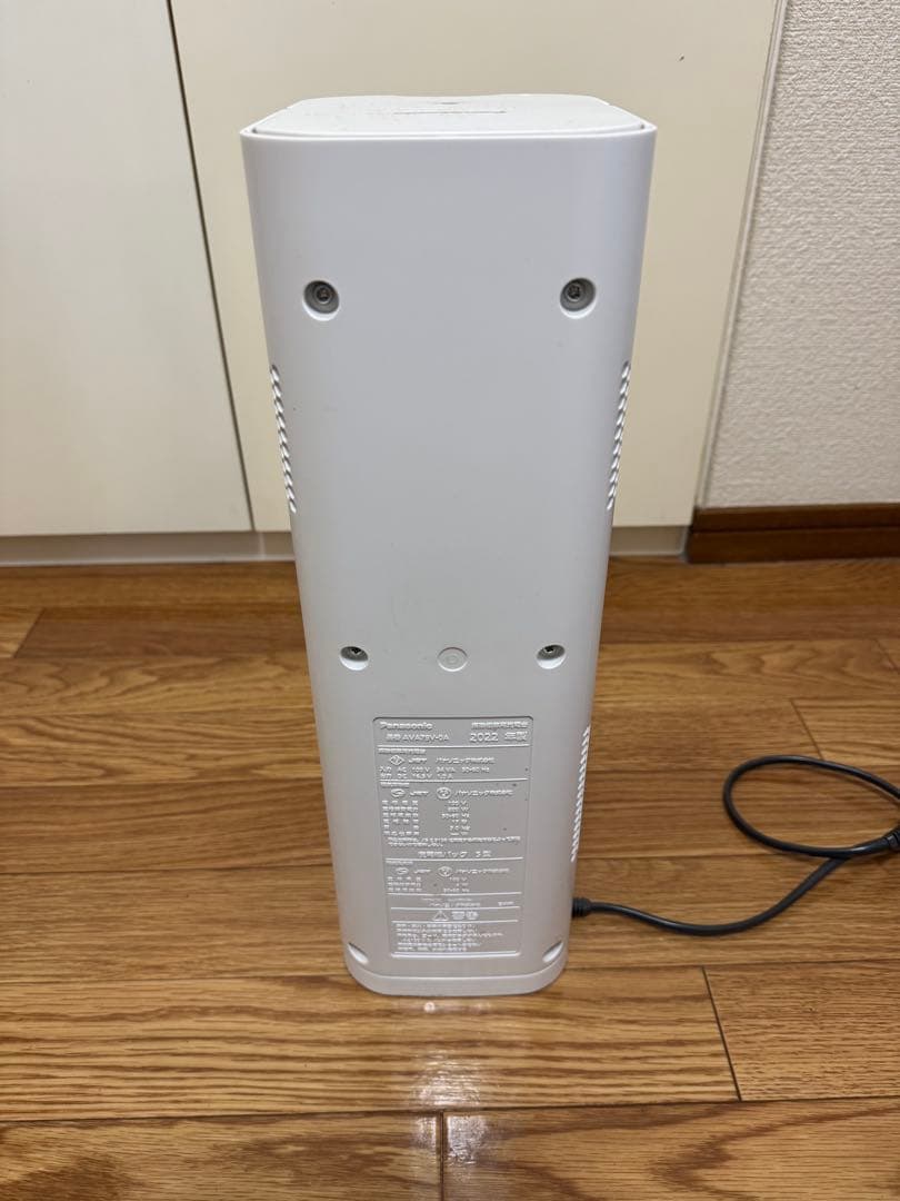 ジ*ン様 掃除機　2025年/3月バッテリ交換済み　パナソニック　MC-NS10