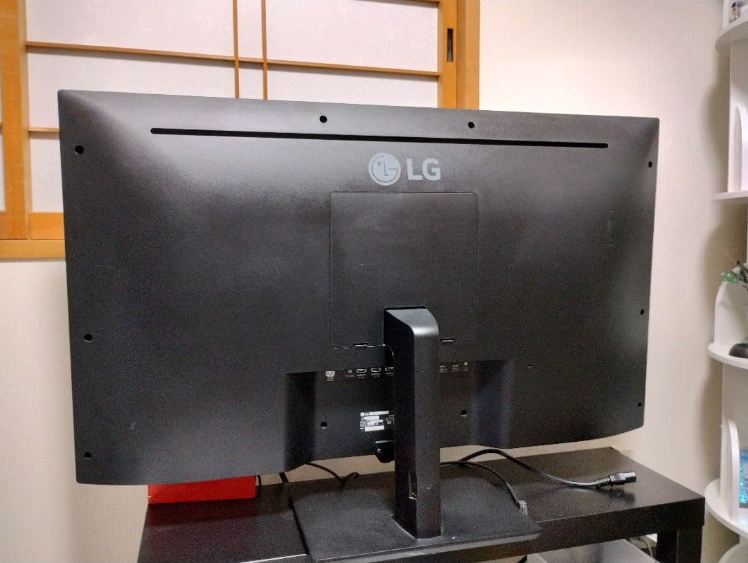 LG 43UD79-B 4K 42.5インチディスプレイ