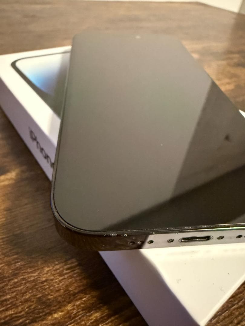 Apple iPhone 14 Pro 256GBスペースブラックSIMフリー