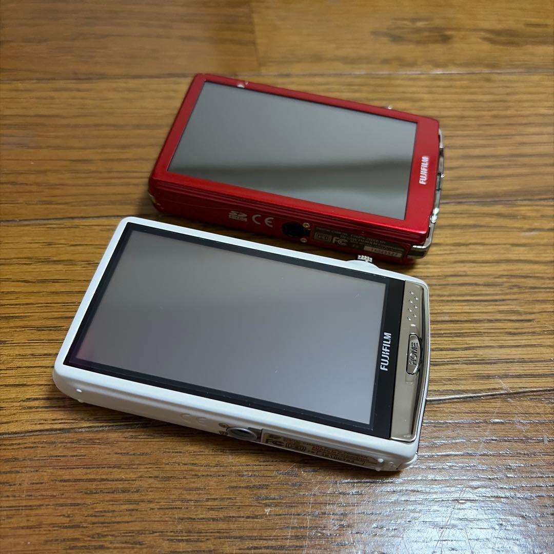 ジャンク　デジカメ レトロ fujifim コンデジ カメラ